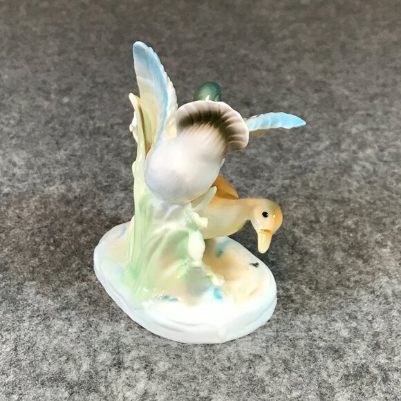 Vintage ESD Japan Hand Painted Ceramic Bird Figurines - Picture 6 of 8